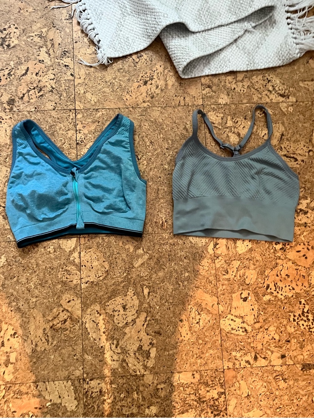 Women’s Set of (2) Sports Bras (Small)